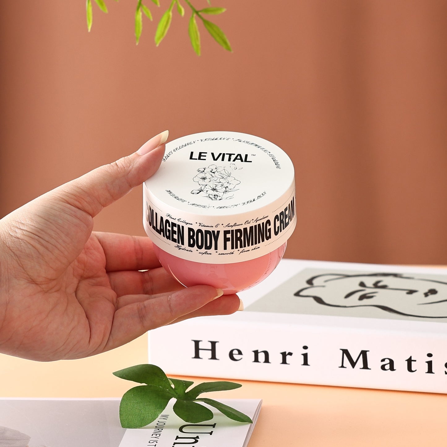 Coconut Oil Moisturizing Body Firming Cream 150g